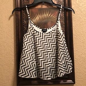 NWOT Rue21 Flowy Chevron print crop top.  Has liner so it’s not see through.